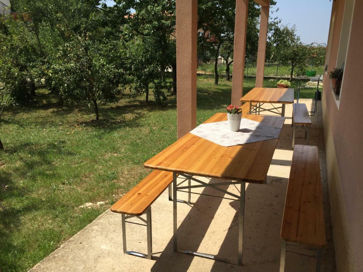 Middle Istra Apartment Pazin Exterior foto